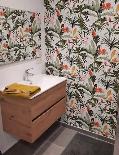 A Διαμέρισμα *